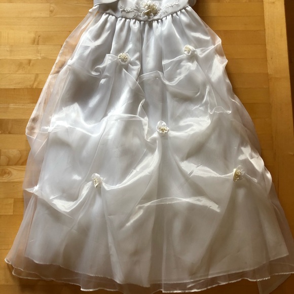 Communion Dress - Picture 2 of 6